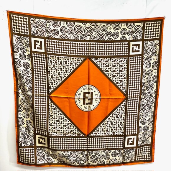 Unused  Fendi 100% Silk Scarf Satin 34"x34 Ivery Brown Orange Made in Italy (22) - Picture 5 of 10